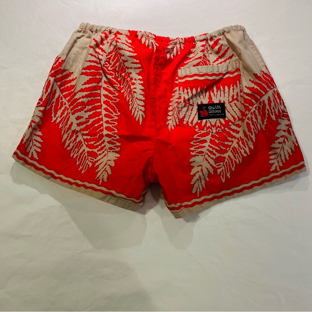 Quiksilver Hoffman California Fabrics Cotton Shorts. Size Small. NWOT - Picture 2 of 6